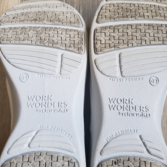 Work Wonders by Dansko Women's Coral Clog - Picture 13 of 14